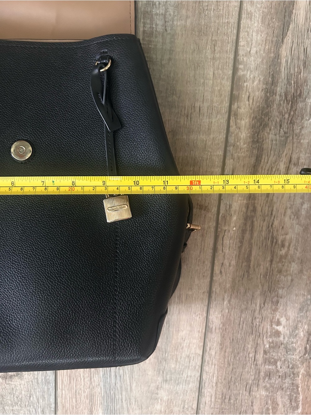Michael Kors Hayes Medium Leather Backpack Black Purse - Picture 4 of 13